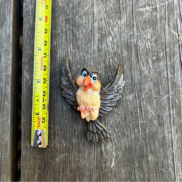 Vintage 90s Bird Refrigerators Magnets Set of Three Cockatoo Parakeet Brown Bird - Picture 9 of 9